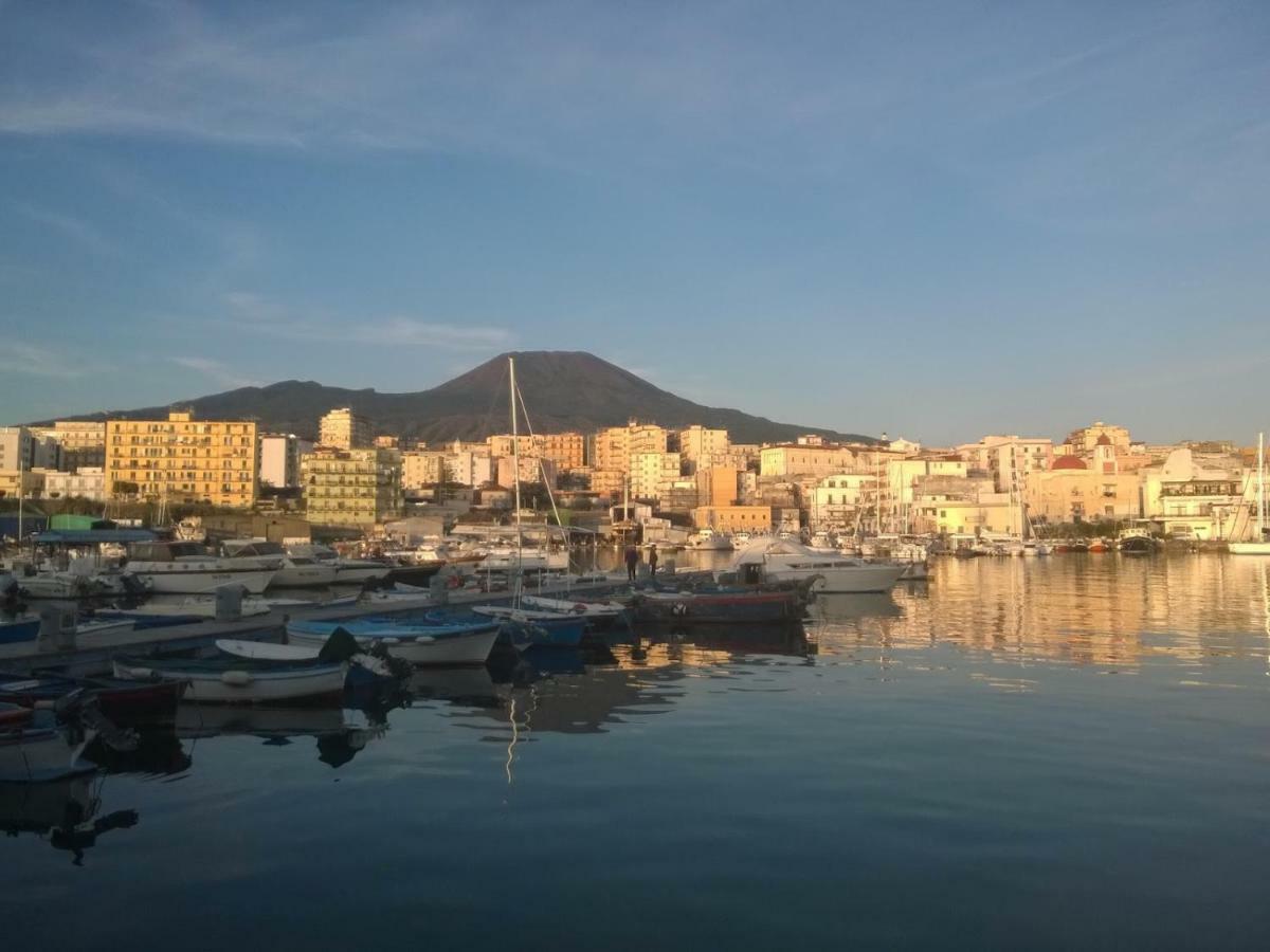 Ferienwohnung La Bomboniera Torre del Greco Exterior foto